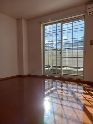 のマンスリーマンション・ウィークリーマンション「リヴァーパークⅡ　Ａ 201・洋室(No.1236072)」メイン画像