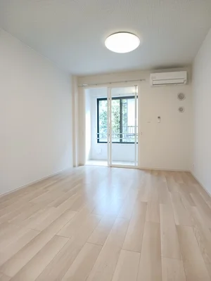 久留米市のマンスリーマンション・ウィークリーマンション「メゾン　オハナ 102・洋室(No.1236127)」メイン画像