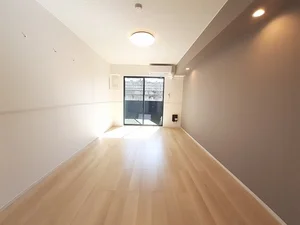 のマンスリーマンション・ウィークリーマンション「ベル　ソーレ 102・洋室(No.1236159)」メイン画像