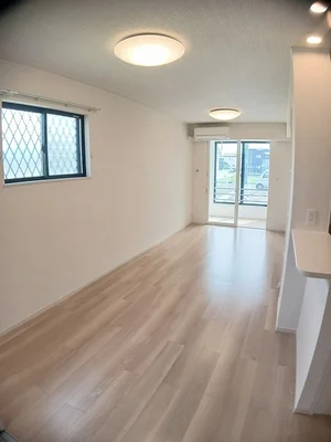 のマンスリーマンション・ウィークリーマンション「ＯＵＲＣＩＴＹ丸亀　Ⅰ 104・洋室(No.1236338)」メイン画像