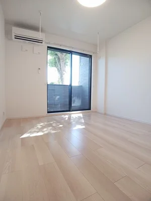 のマンスリーマンション・ウィークリーマンション「ラ・レコルト宇多津Ⅱ 103・洋室(No.1236343)」メイン画像