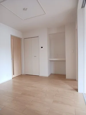 のマンスリーマンション・ウィークリーマンション「カーサ　カリエンテＡ 104・洋室(No.1236347)」メイン画像