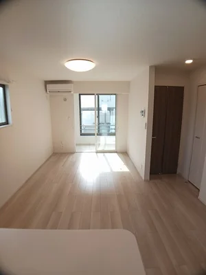 のマンスリーマンション・ウィークリーマンション「桜リバーサイドハウスⅡ 104・洋室(No.1236388)」メイン画像