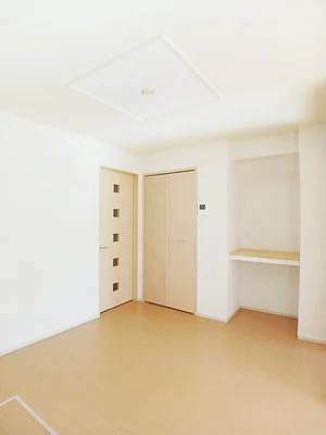 のマンスリーマンション・ウィークリーマンション「ヒルサイドハウス 105・洋室(No.1236396)」メイン画像