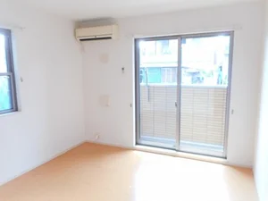 のマンスリーマンション・ウィークリーマンション「ＬＯＹＡＬＴＹ　ＢＲＡＮＣＨ 101・洋室(No.1236453)」メイン画像