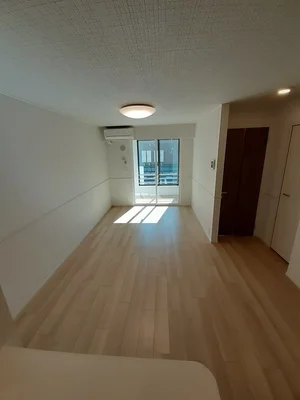 のマンスリーマンション・ウィークリーマンション「エム・スマイル 103・洋室(No.1236458)」メイン画像