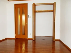 のマンスリーマンション・ウィークリーマンション「エスポワール古川 302・洋室(No.1236487)」メイン画像