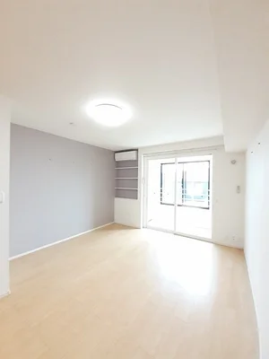 のマンスリーマンション・ウィークリーマンション「グレイスガーデン松森Ⅱ 203・洋室(No.1236516)」メイン画像