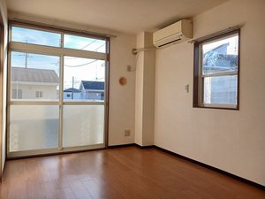 のマンスリーマンション・ウィークリーマンション「コーポ新田Ｂ 205・洋室(No.1236538)」メイン画像