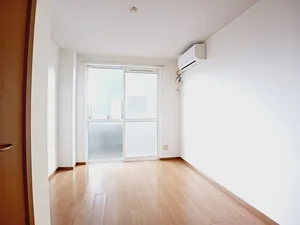 石川県のマンスリーマンション・ウィークリーマンション「ポポラーレカーサ 101・洋室(No.1236791)」メイン画像