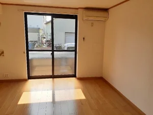 のマンスリーマンション・ウィークリーマンション「ノイアクティーフ 102・洋室(No.1236824)」メイン画像