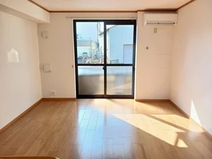 のマンスリーマンション・ウィークリーマンション「ノイアクティーフ 102・洋室(No.1236824)」メイン画像