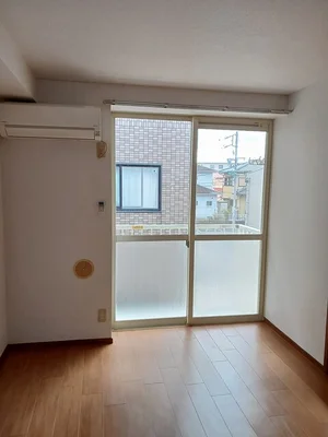 のマンスリーマンション・ウィークリーマンション「ファミール西台 202・洋室(No.1236847)」メイン画像