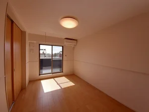 奈良県のマンスリーマンション・ウィークリーマンション「サンコート太子 203・洋室(No.1236880)」メイン画像