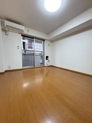 大阪府のマンスリーマンション・ウィークリーマンション「グラース・ジェルメ 101・洋室(No.1236893)」メイン画像