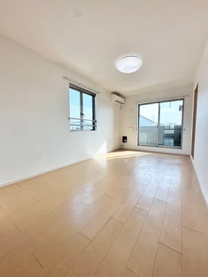 のマンスリーマンション・ウィークリーマンション「プラシード・セレノ・カーサ 301・洋室(No.1236899)」メイン画像