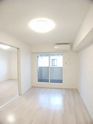 のマンスリーマンション・ウィークリーマンション「シャルム　Ｋ 202・洋室(No.1237193)」メイン画像