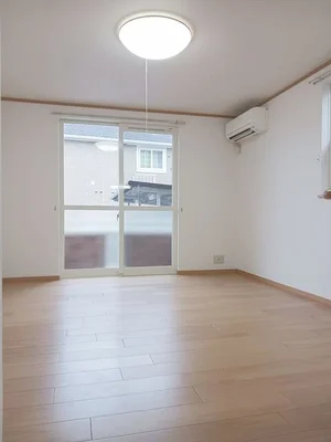 のマンスリーマンション・ウィークリーマンション「ＳＡＭＩＡ２５　Ｂ 102・洋室(No.1237198)」メイン画像