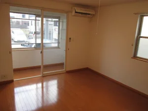 のマンスリーマンション・ウィークリーマンション「トレフル　Ａ 105・洋室(No.1237275)」メイン画像