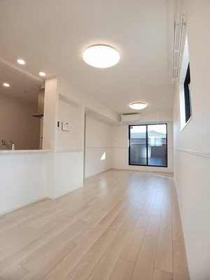 岩出市のマンスリーマンション・ウィークリーマンション「ソレアード・ポールⅡ 201・洋室(No.1237364)」メイン画像