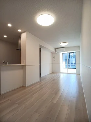 岩出市のマンスリーマンション・ウィークリーマンション「ソレアード・ポールⅡ 102・洋室(No.1237367)」メイン画像