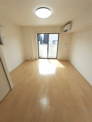 広島県のマンスリーマンション・ウィークリーマンション「グランソレイユＨＭⅠ 101・洋室(No.1237431)」メイン画像