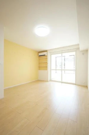 のマンスリーマンション・ウィークリーマンション「メゾン・ド・ソレイユＣ 206・洋室(No.1237505)」メイン画像