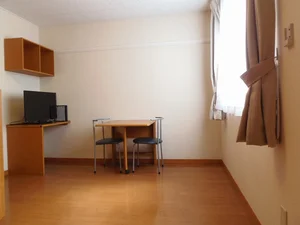 のマンスリーマンション・ウィークリーマンション「レオパレスソレイユ 110(No.1237584)」メイン画像