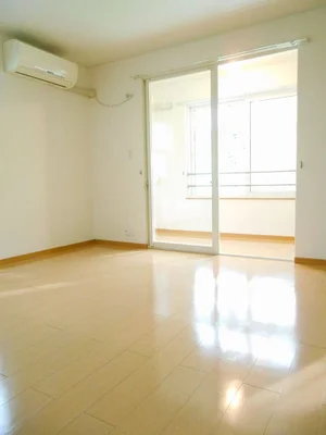 のマンスリーマンション・ウィークリーマンション「フォンテーヌ・ポルトⅣ 101・洋室(No.1237687)」メイン画像