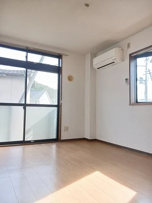 のマンスリーマンション・ウィークリーマンション「ガーデンヒルズⅠ 202・洋室(No.1237718)」メイン画像