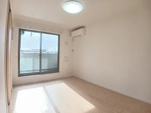 のマンスリーマンション・ウィークリーマンション「アルストロメリア　ＮＥ 202・洋室(No.1237743)」メイン画像