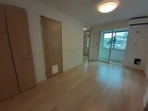 のマンスリーマンション・ウィークリーマンション「ベラ・ノッテ 103・洋室(No.1237834)」メイン画像