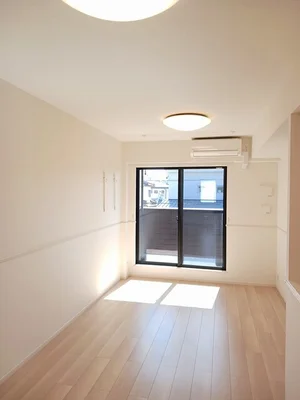 宮崎県のマンスリーマンション・ウィークリーマンション「カゼッタ　Ａ 203・洋室(No.1238273)」メイン画像