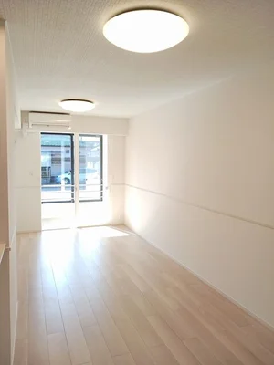 宮崎県のマンスリーマンション・ウィークリーマンション「カゼッタ　Ａ 102・洋室(No.1238279)」メイン画像