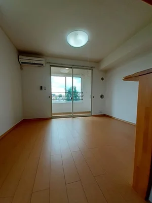 石川県の大東建託リーシング株式会社のマンスリーマンション・ウィークリーマンション「エレガンシアⅠ 201・洋室(No.1238300)」メイン画像