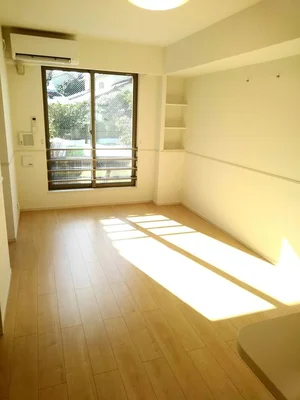 金城大学周辺のマンスリーマンション・ウィークリーマンション「Ｗｉｎｄ　Ｓｏｎｇ　Ⅰ 103・洋室(No.1238333)」メイン画像