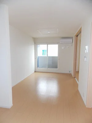 のマンスリーマンション・ウィークリーマンション「ＨＯＵＳＥ・５ 202・洋室(No.1238352)」メイン画像