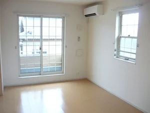 桜川市のマンスリーマンション・ウィークリーマンション「Ｓｏｕｔｈｅｒｎ　ｃｒｏｓｓＡ 202・洋室(No.1238418)」メイン画像