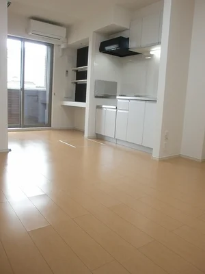 のマンスリーマンション・ウィークリーマンション「ラ・トゥール　Ⅱ 102・洋室(No.1238453)」メイン画像