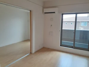 のマンスリーマンション・ウィークリーマンション「スヴェニール　ポルトⅠ 203・洋室(No.1238458)」メイン画像