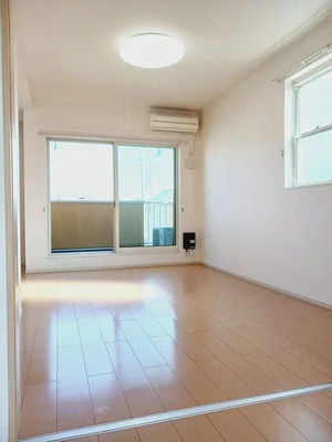 坂戸市のマンスリーマンション・ウィークリーマンション「アンソレイエ　ダイアン 201・洋室(No.1238504)」メイン画像