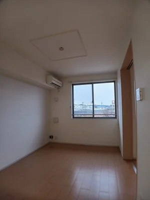 新潟県のマンスリーマンション・ウィークリーマンション「ノーブル村上 203・洋室(No.1238506)」メイン画像