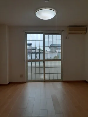 のマンスリーマンション・ウィークリーマンション「グロ－イング・アップⅠ 101・洋室(No.1238519)」メイン画像