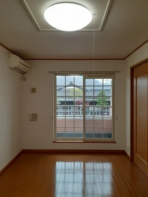 のマンスリーマンション・ウィークリーマンション「カーサ・プラシード　Ⅱ 203・洋室(No.1238521)」メイン画像