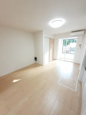 のマンスリーマンション・ウィークリーマンション「ルフレエトワール　Ⅰ 102・洋室(No.1238646)」メイン画像