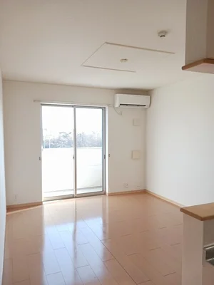 のマンスリーマンション・ウィークリーマンション「サンガーデン和泉　壱番館 204・洋室(No.1238926)」メイン画像