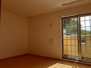 のマンスリーマンション・ウィークリーマンション「Ｂｉｒｄ　Ｖｉｅｗ 102・洋室(No.1238948)」メイン画像