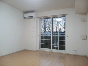 のマンスリーマンション・ウィークリーマンション「グリーンヒルズ大澤Ｅ 103・洋室(No.1238983)」メイン画像