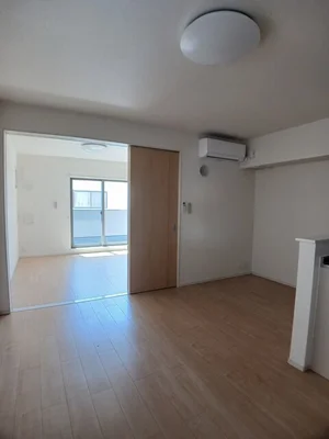 のマンスリーマンション・ウィークリーマンション「サンリットウエストＨ 201・洋室(No.1239032)」メイン画像