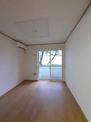 新潟県のマンスリーマンション・ウィークリーマンション「クレスト楓 101・洋室(No.1239068)」メイン画像